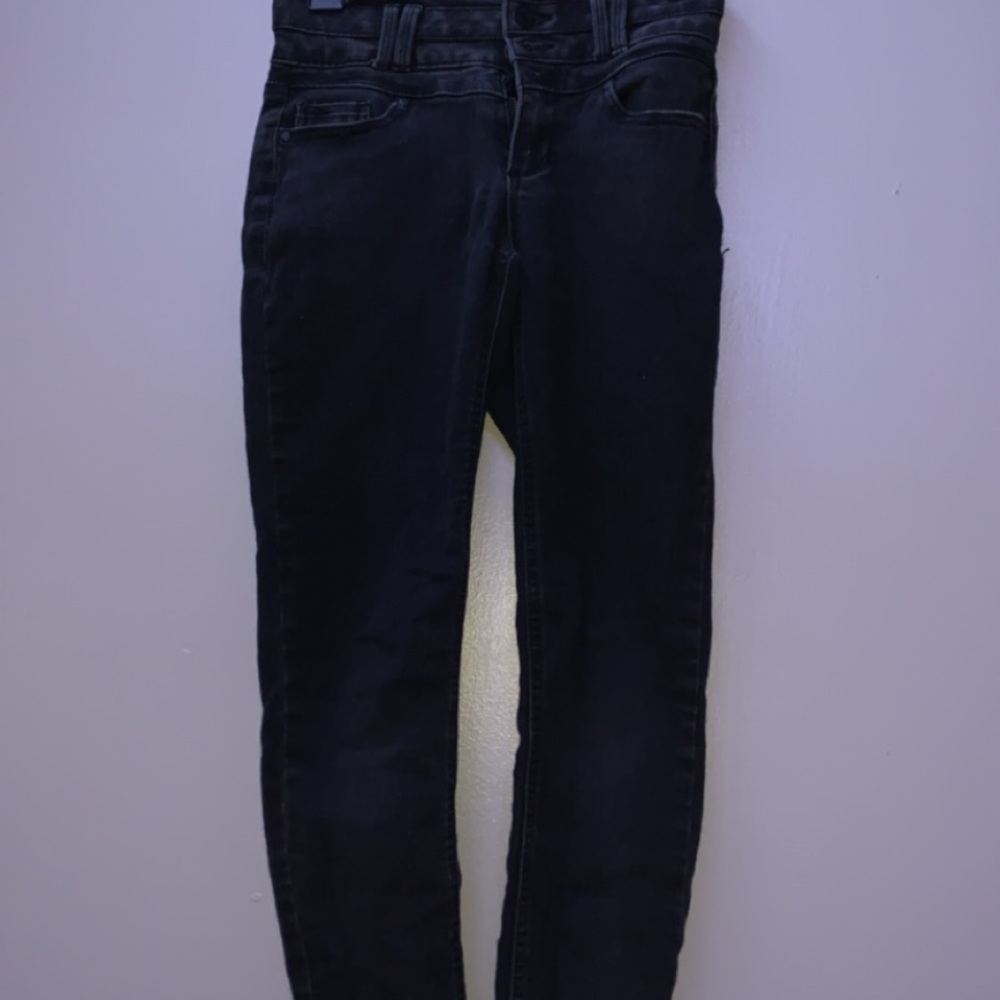 Black Skinny Jeans